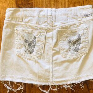 J & Company denim skirt raw hem skulls 28